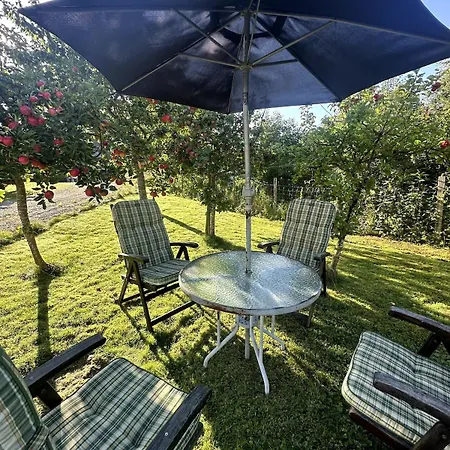 Bekkethun - Cozy Loft Retreat On Historic Grounds In * Skånevik
