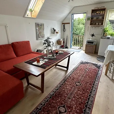 Lägenhet Bekkethun - Cozy Loft Retreat On Historic Grounds In Skånevik