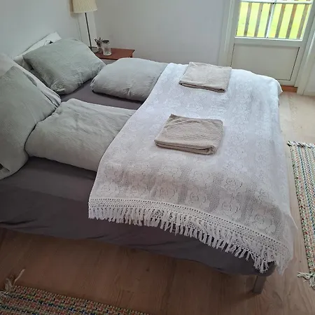 Lägenhet Bekkethun - Cozy Loft Retreat On Historic Grounds In *
