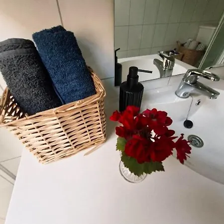Bekkethun - Cozy Loft Retreat On Historic Grounds In Skånevik