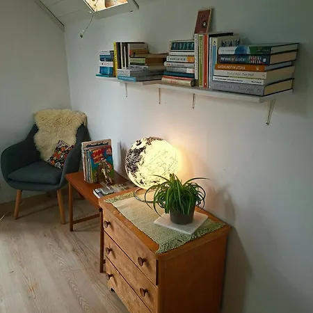 Bekkethun - Cozy Loft Retreat On Historic Grounds In